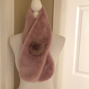 NWT Rose colored soft fuzzy and furry scarf